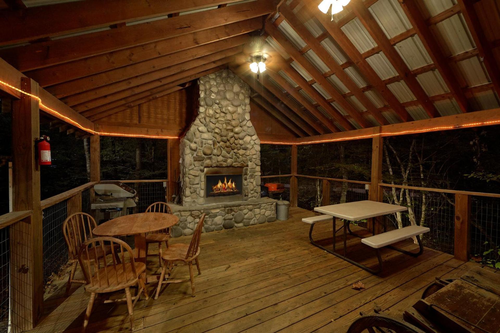 Creeksong Holiday Home Gatlinburg Exterior photo